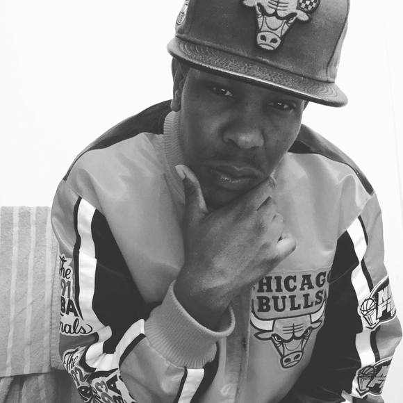 Meet your Posher, Sean - Picture 1 of 1